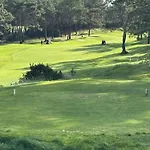 Hébergement de vacances Del Rey - Spacious And Bright Townhouse With Golf View *
