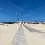 Del Rey - Spacious And Bright Townhouse With Golf View * Amoreira (Leiria)